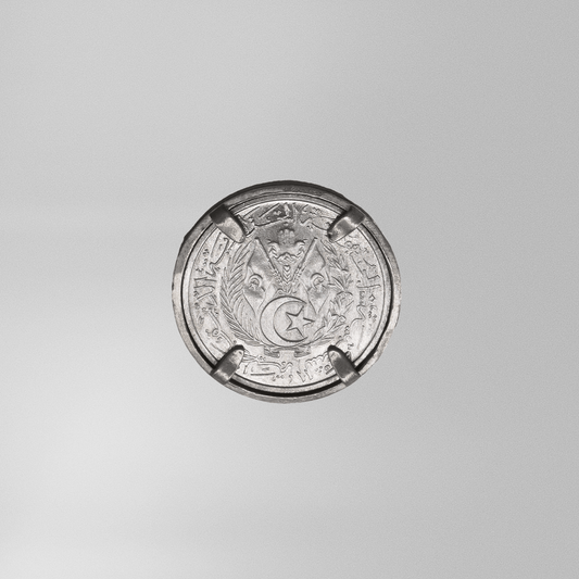Indépendante d'Argent d'Algérie.